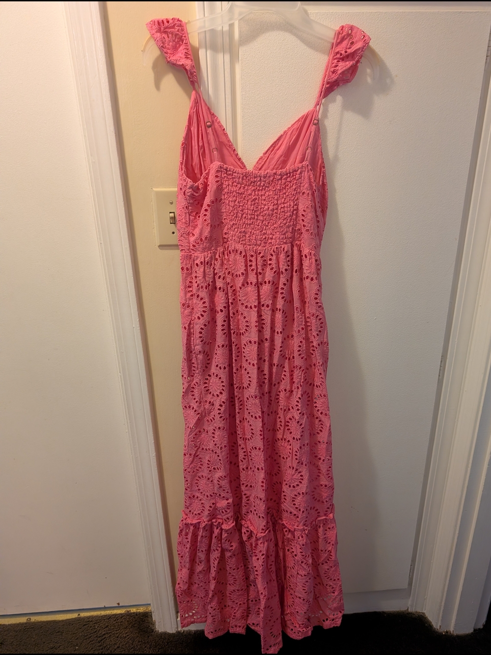 Vineyard Vines Pink Eyelet Official Kentucky Derby Dress - Picture 5 of 7